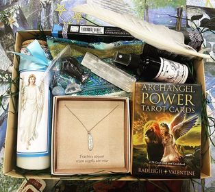 Archangel Power Tarot Gift Box