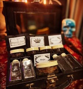 Rare Vintage Conjuring Box